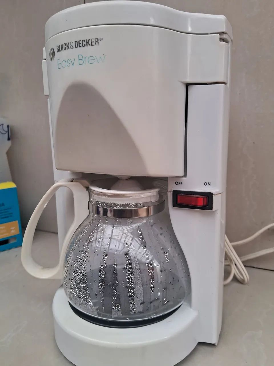 Cafeteira funcionando perfeitamente