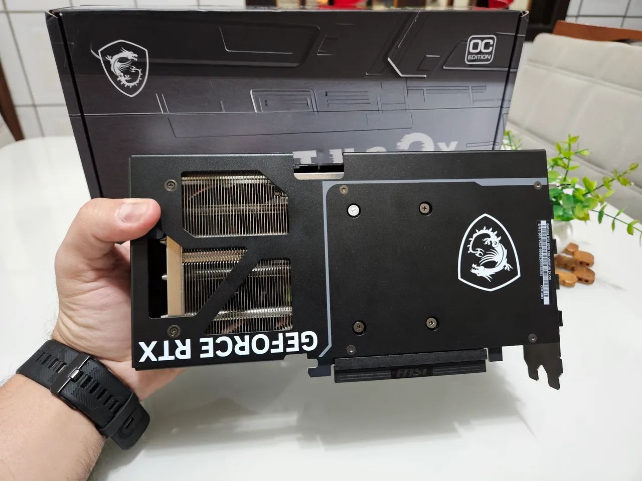 Rtx 5070 12Gb - Foto 4