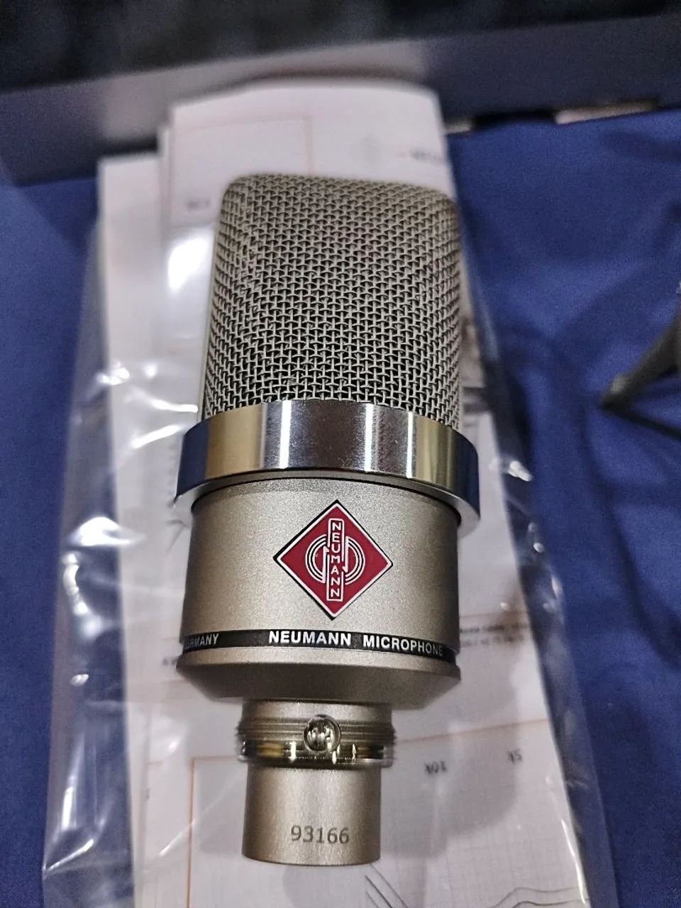 Microfone Neumann tlm102 original.