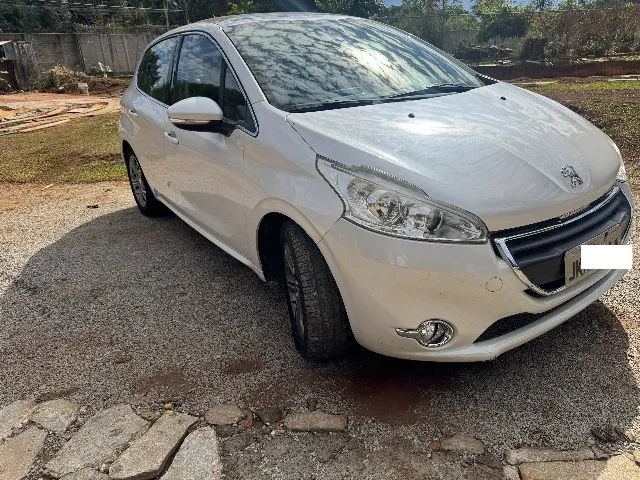 Peugeot 208 GRIFFE 1.6 16V FLEX 2014