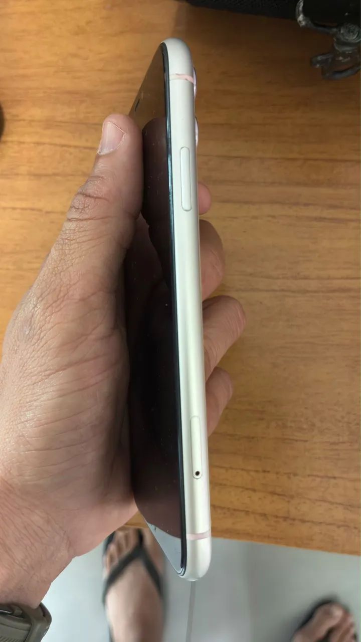 iPhone 11 64g  - Foto 2