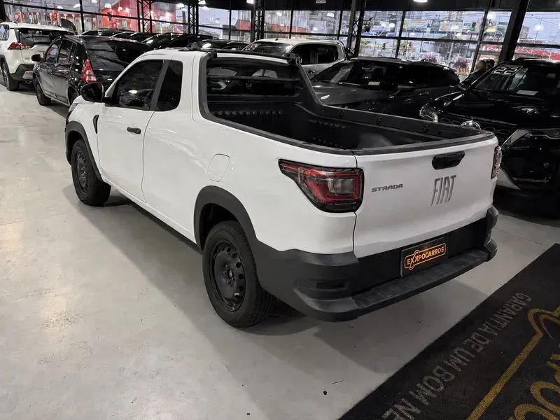 Fiat Strada Endurance 1.4 Flex 8V CS Plus 2023 - Foto 5