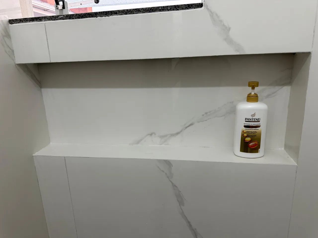 Procura-se ajudante de Azulejista  - Foto 2