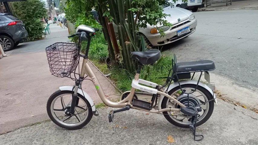 LEV E-BIKE SEMINOVA R$ 3.549