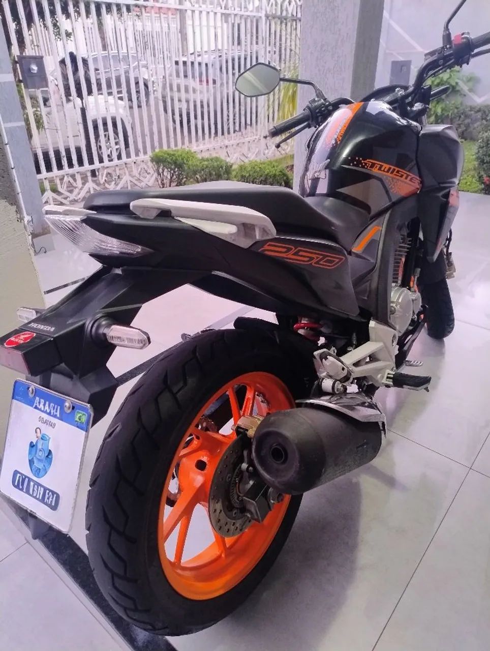 Honda cb Twister 250 - Foto 2