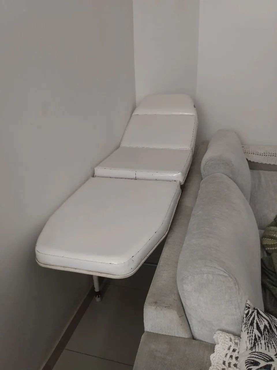 Vende-se maca em perfeito estado