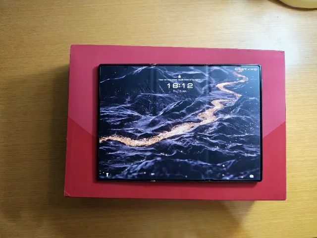 Huawei Mate XTs Ultimate Design 16GB + 512GB Preto - Foto 3