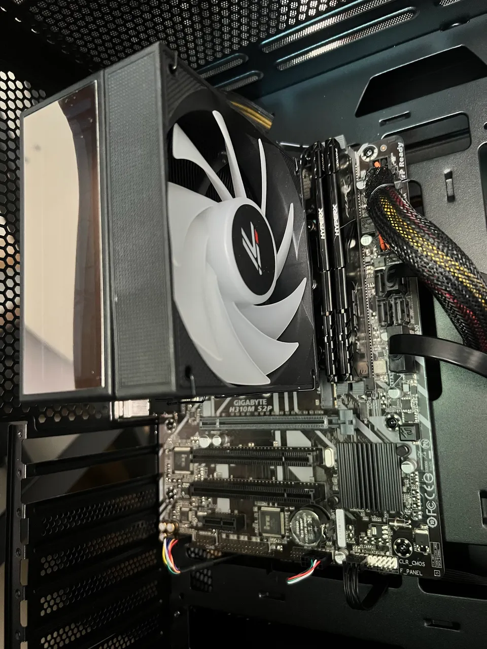 GTX 1660 SUPER 6GB + FONTE 500W 80+ BRONZE - Placas de Vídeo
