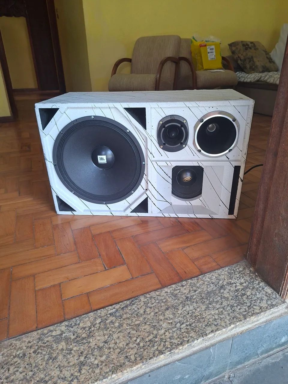 Som automotivo e residencial 15 polegadas 4 vias