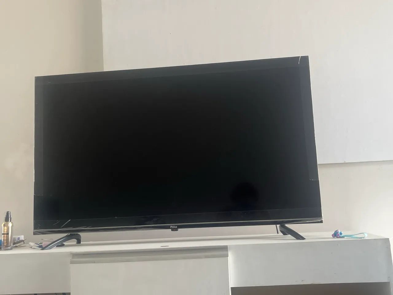 Tv e painel juntos/painel de madeira