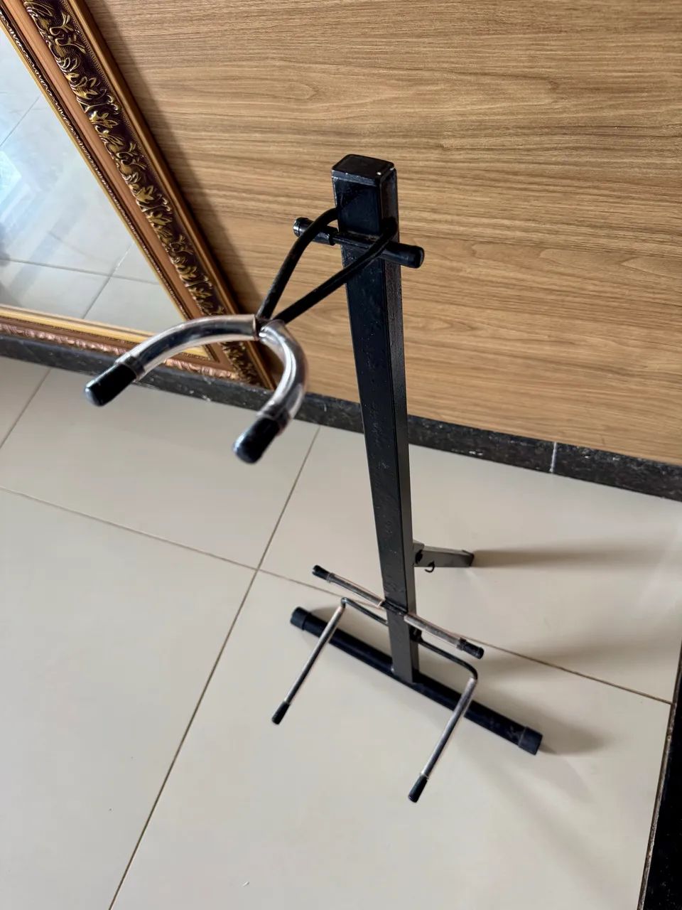 Suporte para violão R$30,00 - Foto 4