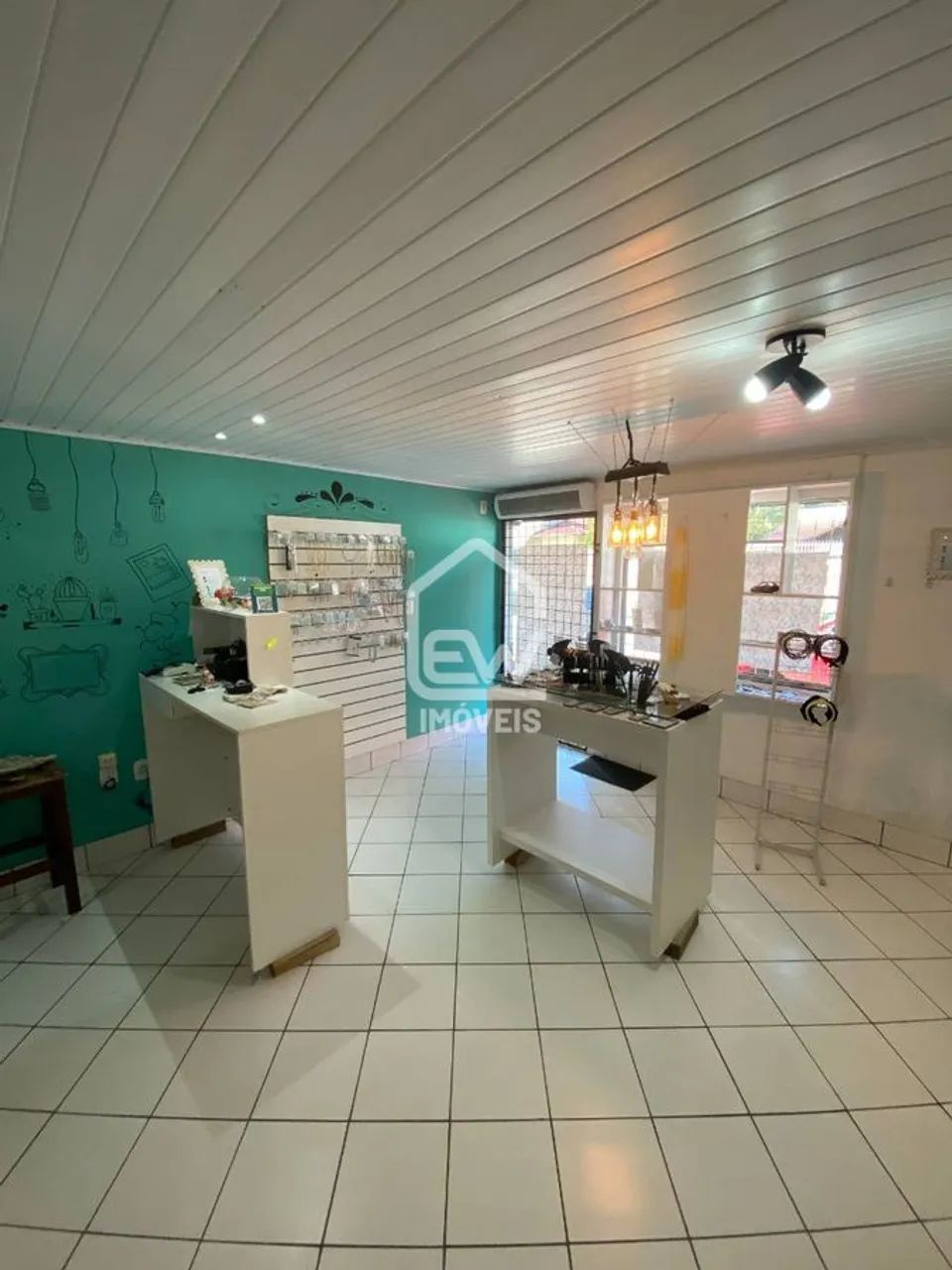 Casa com Área Total de 390m² em Massaranduba, SC - Foto 2