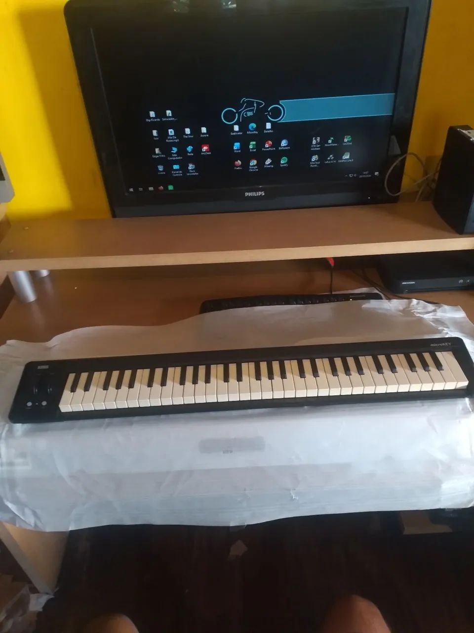 Controladora Korg MicroKey 2 61 teclas - Foto 2