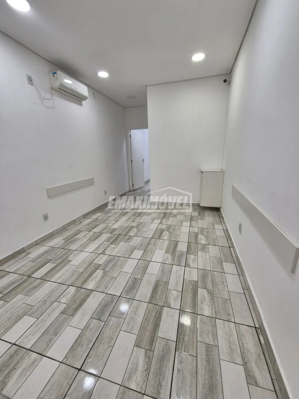 Sala comercial com 42 m² no bairro Vila Nova Sorocaba - Foto 2