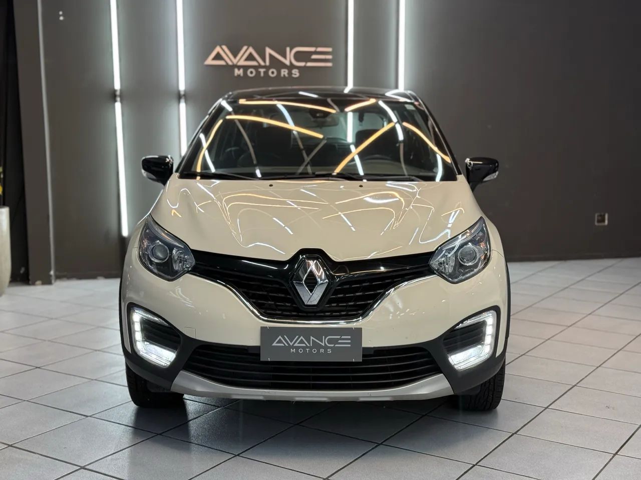 Renault Captur Intense 1.6 16V Flex 5P Aut. 2019 - Foto 2