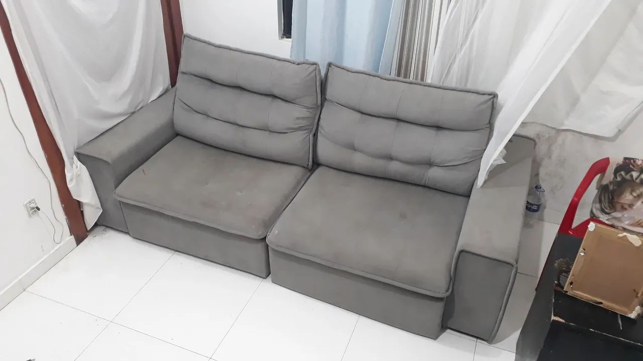 Sofá Retrátil e Reclinável 4 Lugares Veludo Takei Amélia - Marron Claro- Veludo- Foto Real - Foto 3