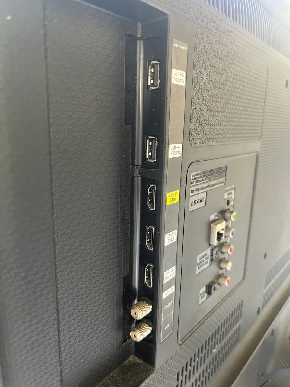 Smart TV Sansung UN40J5500AG - Com defeito - Foto 4