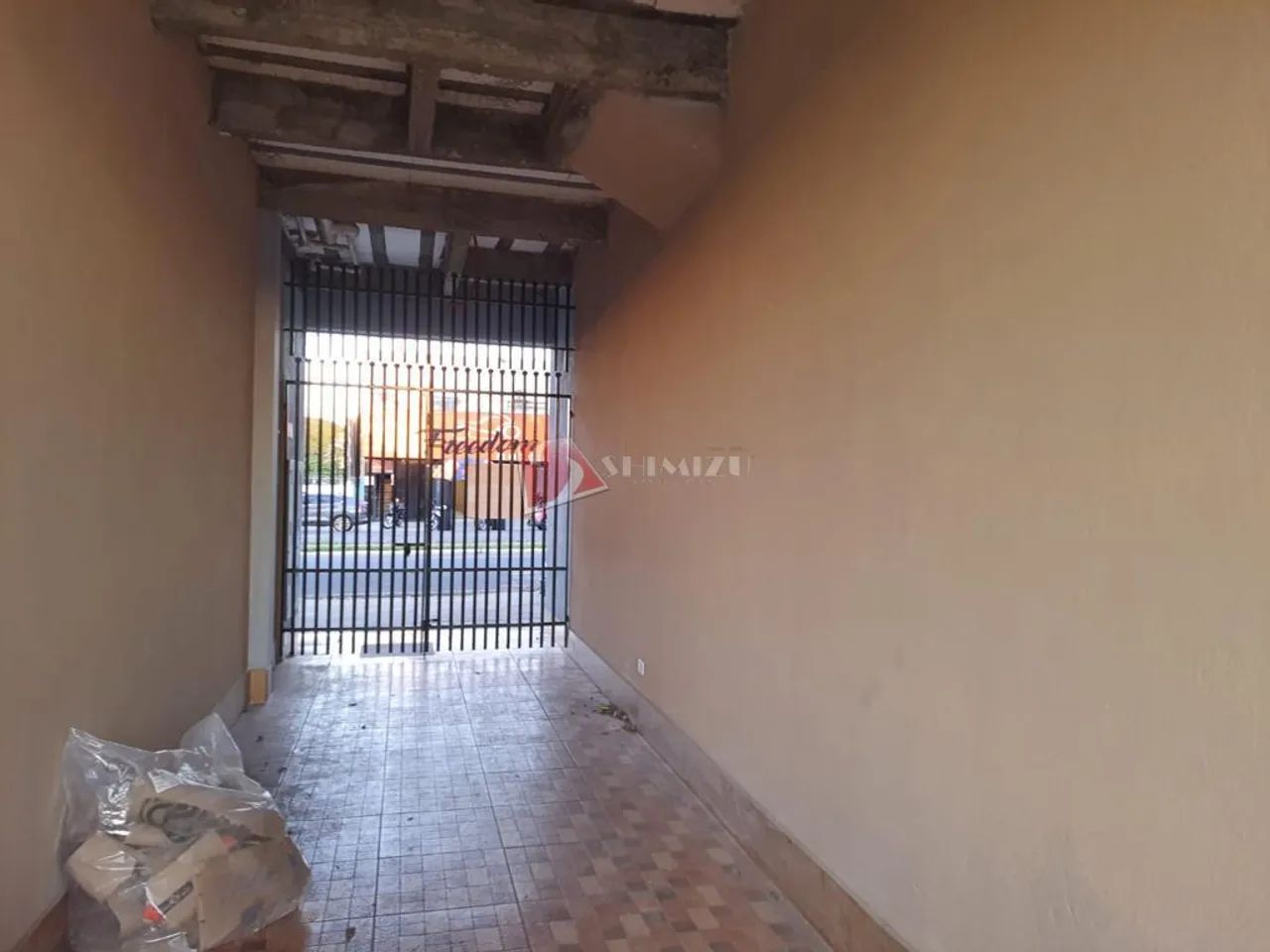 Sobreloja para alugar em Maringá, Jardim Alvorada, com 1 quarto, com 40 m² - Foto 3