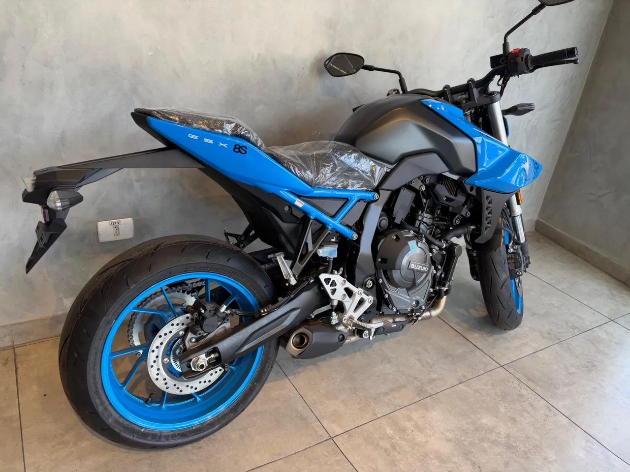Suzuki GSX-8S - Foto 4