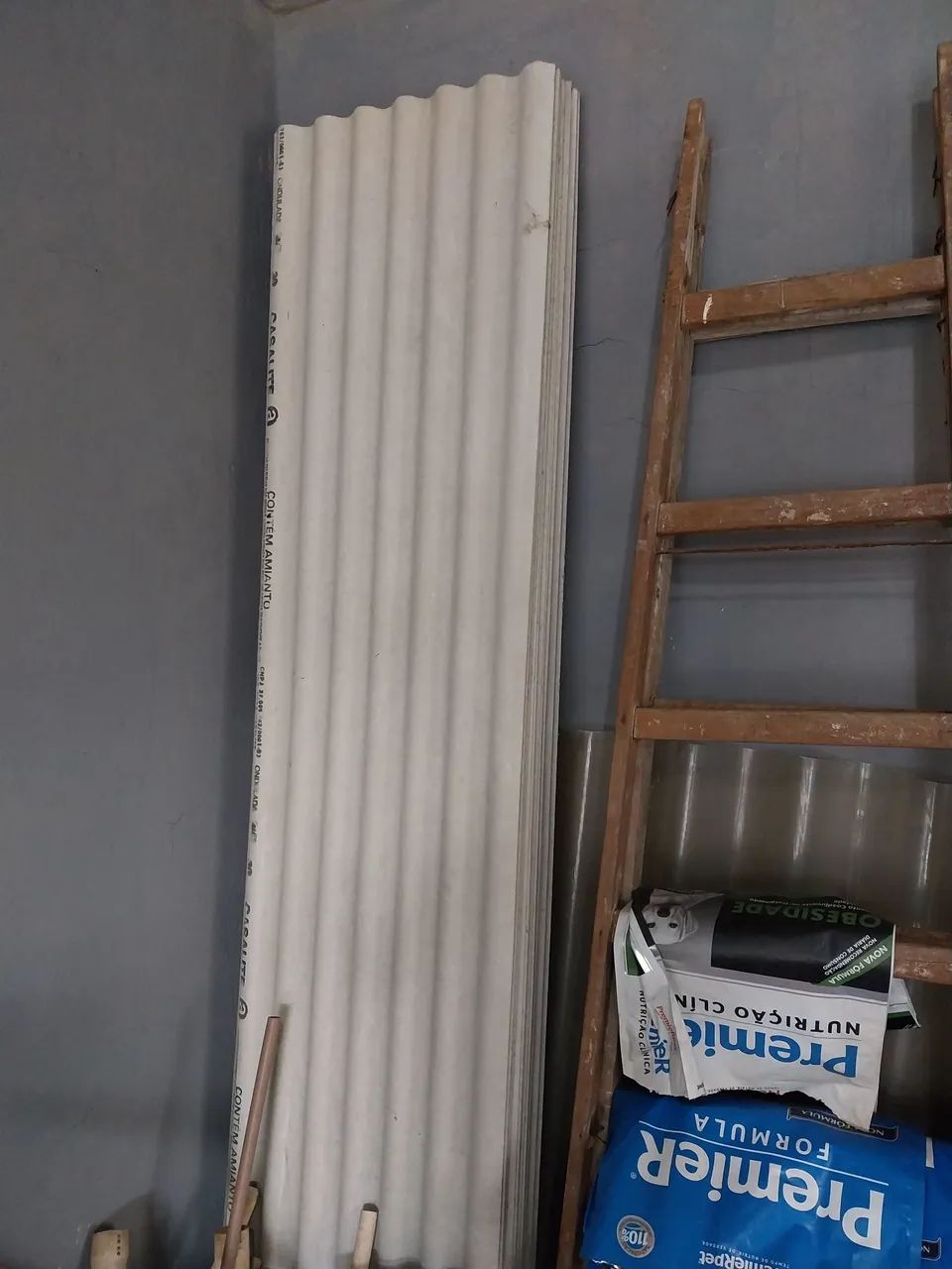 VENDO TELHA DE AMIANTO  NOVA. - Foto 2