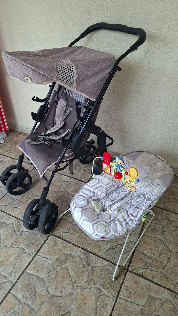 Carrinho de Bebê + Cadeirinha