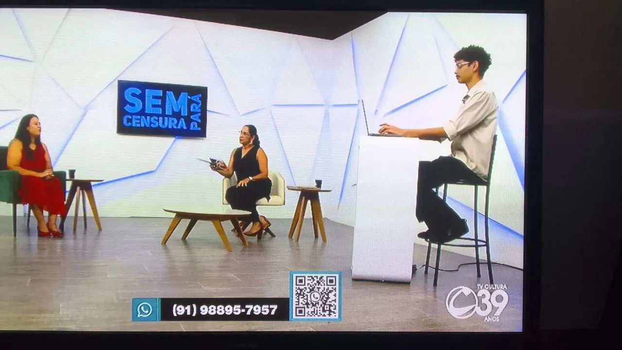 Vende-se uma TV plasma Samsung 43 polegadas não é smart - Foto 3