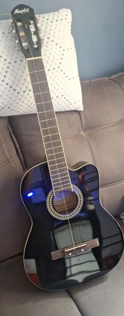 Vendo violão 