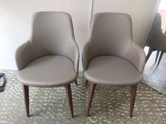 Cadeira Dora J Marcon