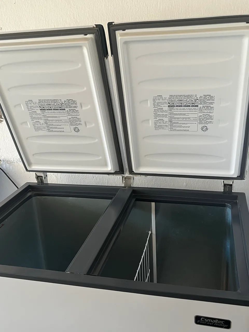 FREEZER ESMALTEC 325L EM PERFEITO ESTADO E FUNCIONAMENTO