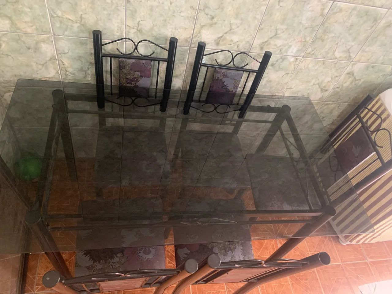 Vendo Mesa 6 cadeiras  - Foto 3