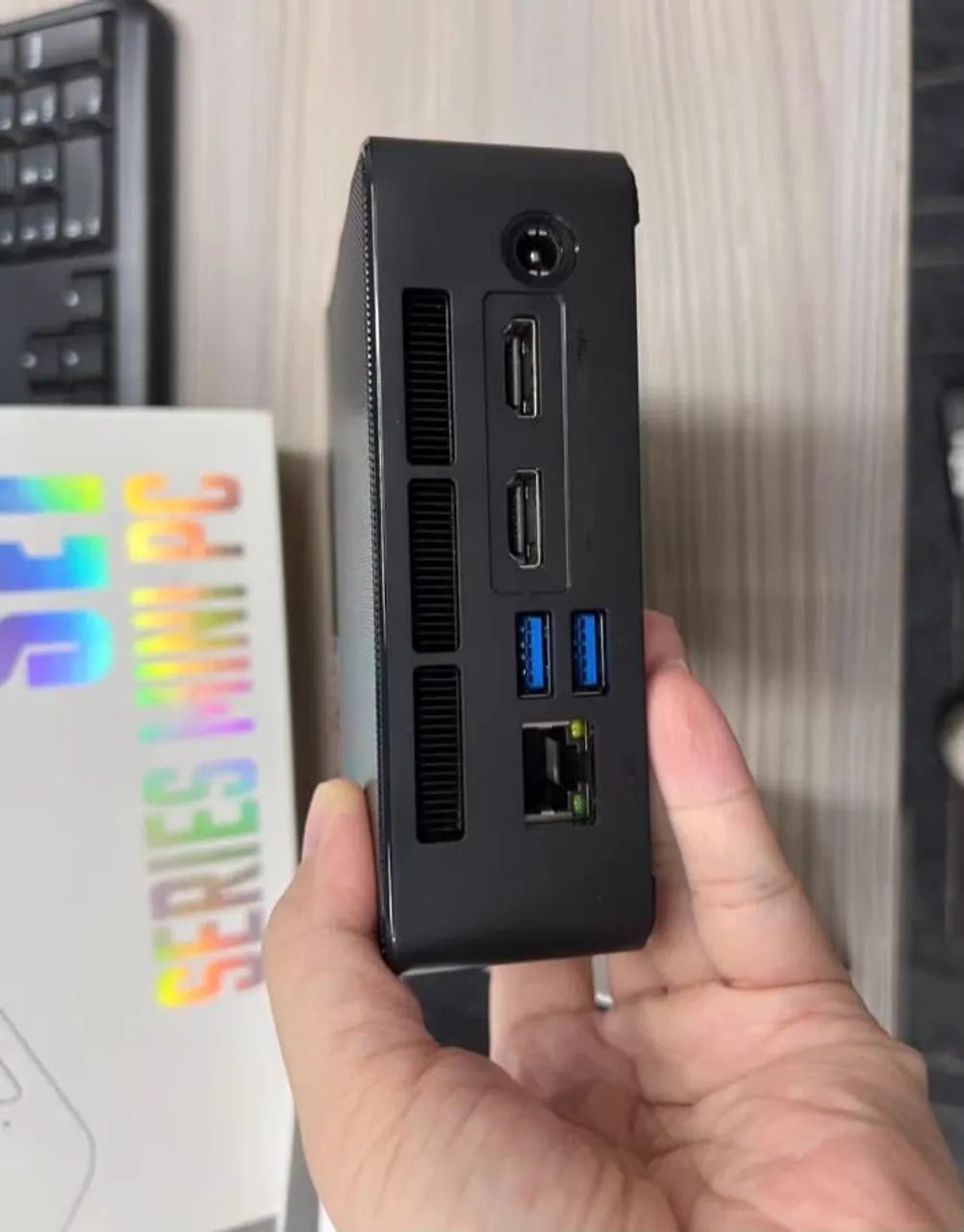 Mini PC Beelink SEi8 Intel core i5 compacto pronto para uso - Foto 4