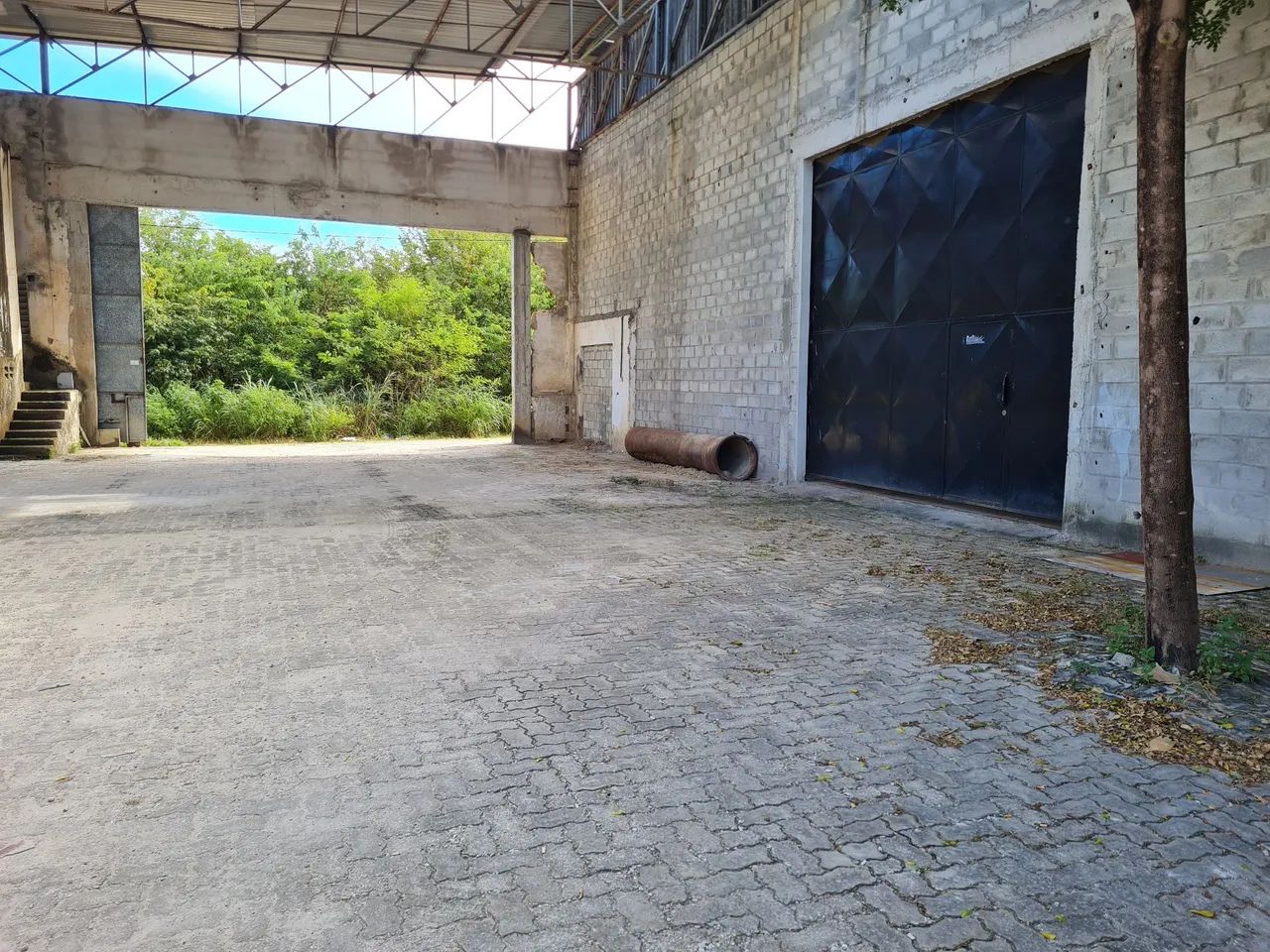 GALPÃO EUSÉBIO ALUGA/vende/troca