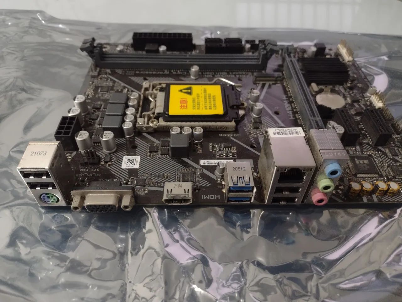 Placa mãe Gigabyte H410m  - Foto 2