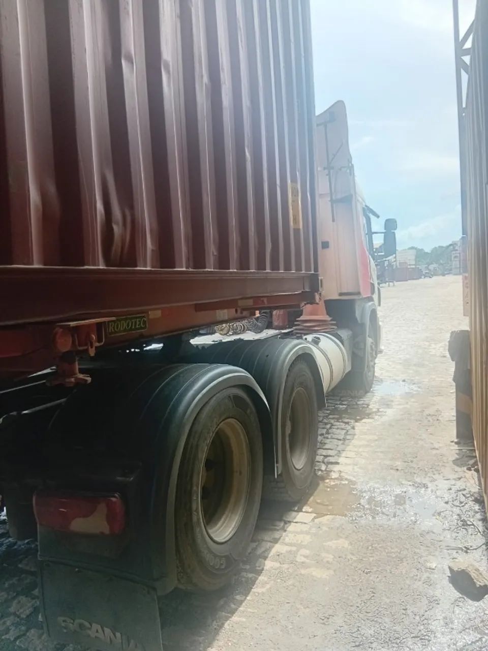 SCANIA / P 340 A 6x2 ano 2011 - Foto 4