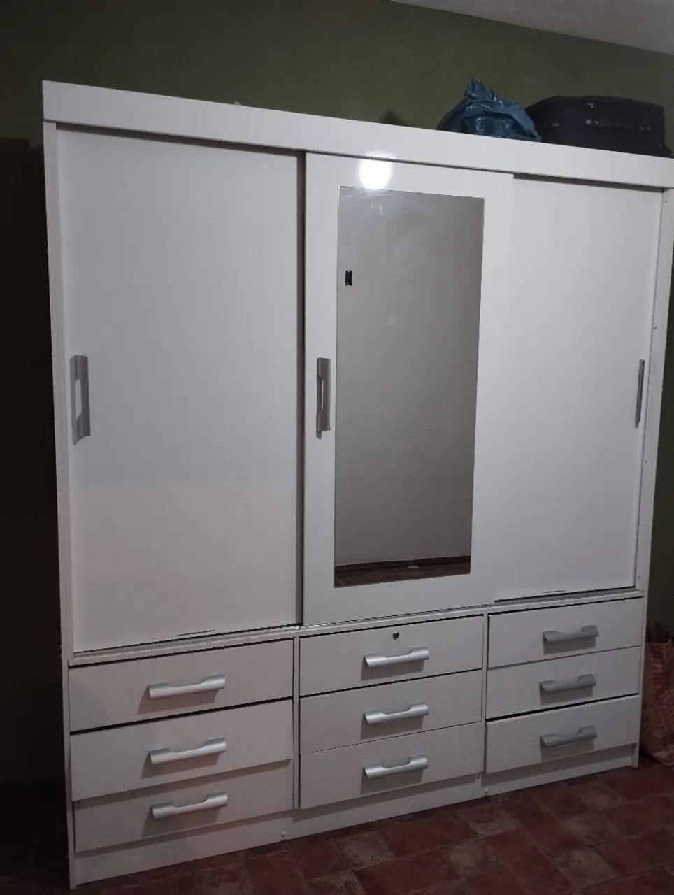 Guarda roupa de casal