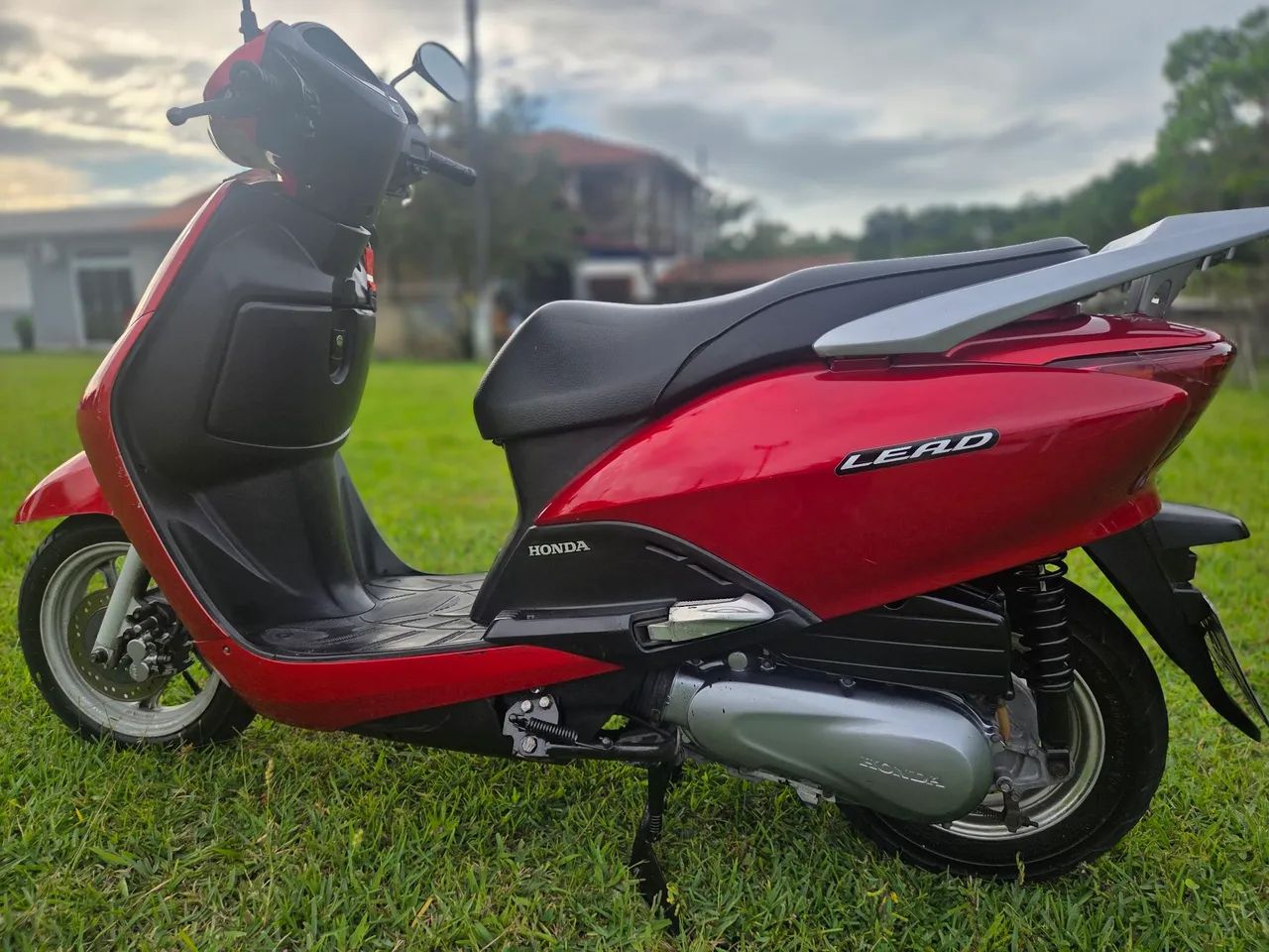 VENDO HONDA LEAD 2011 - Foto 3