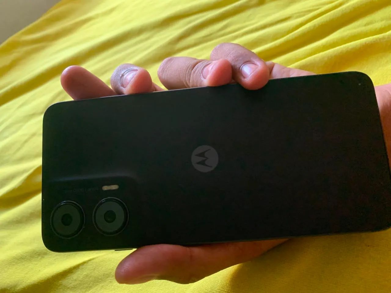 Vendo esse Moto G35 5G - Foto 4