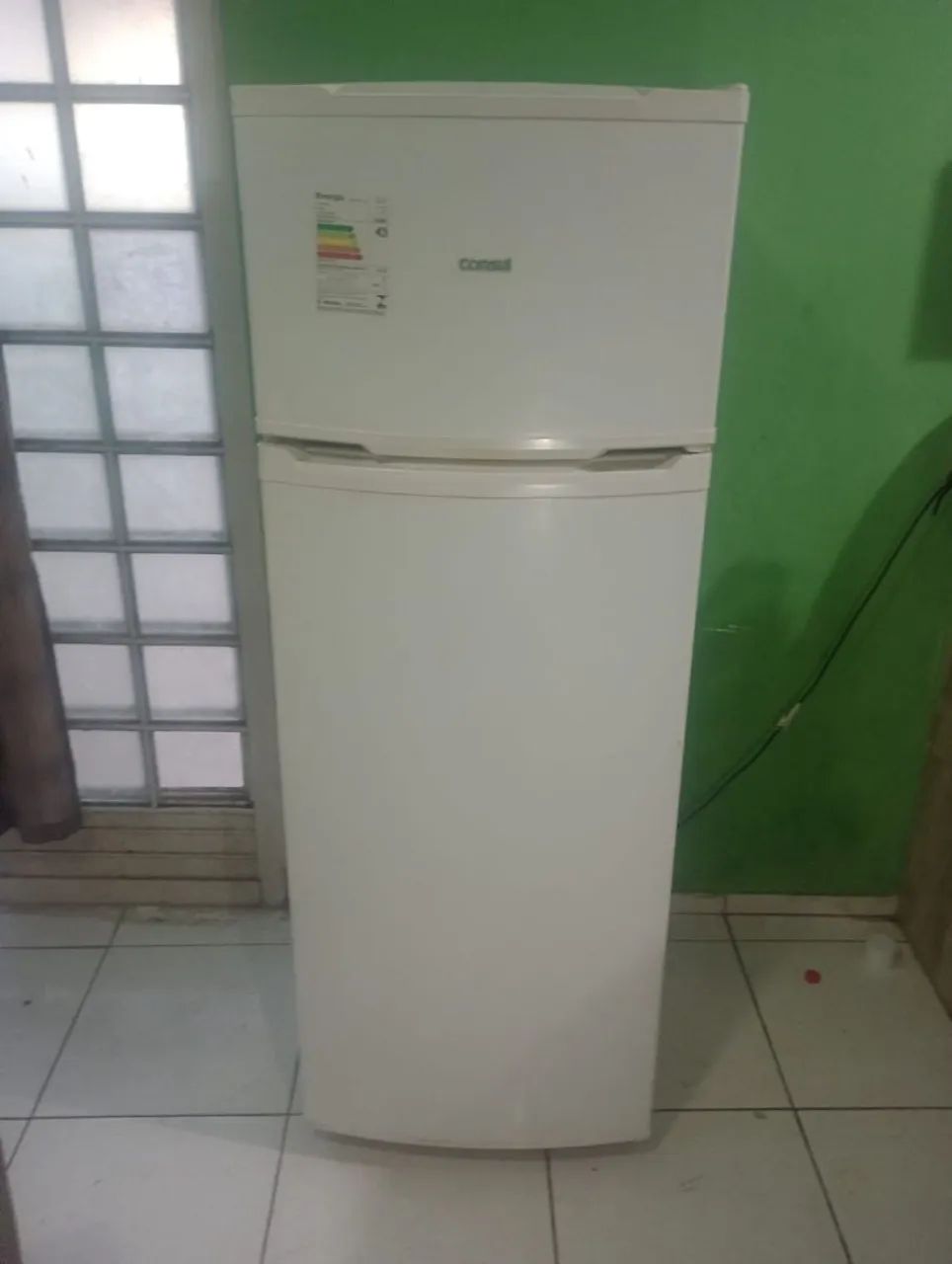 Geladeira Consul dúplex funcionando perfeitamente conservada 