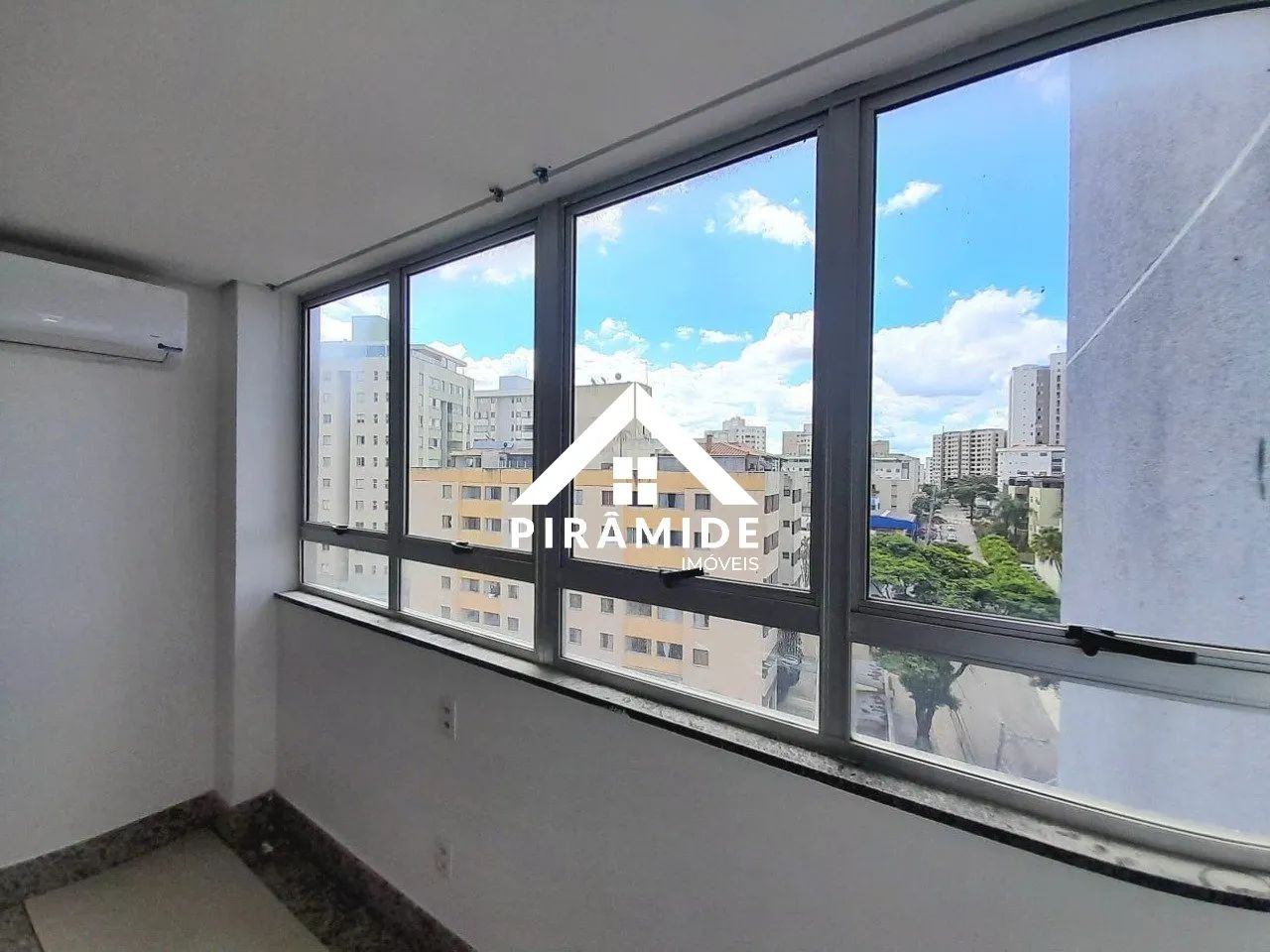 Sala para venda no Ouro Preto, Belo Horizonte - Foto 2