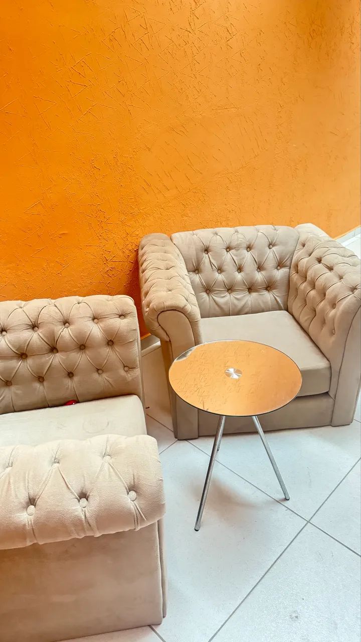 Vendo dupla de poltrona estilo realeza  - Foto 2
