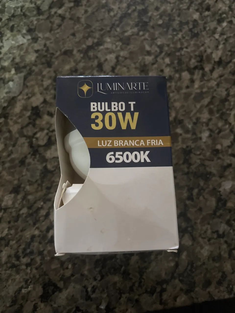 Lâmpada bulbo 30w