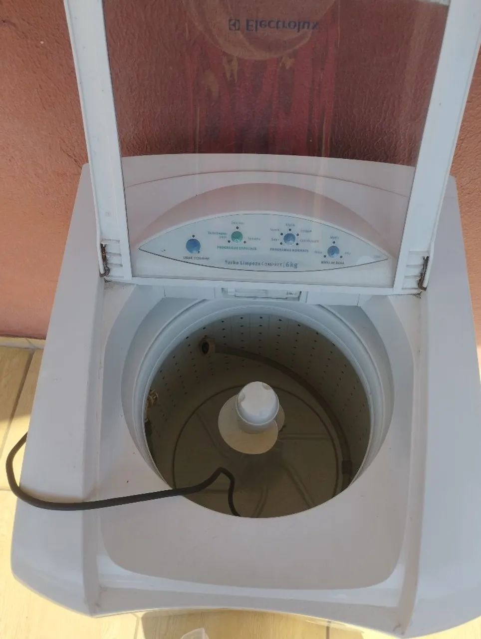 MÁQUINA DE LAVAR E SECAR COM DEFEITO. - Foto 5