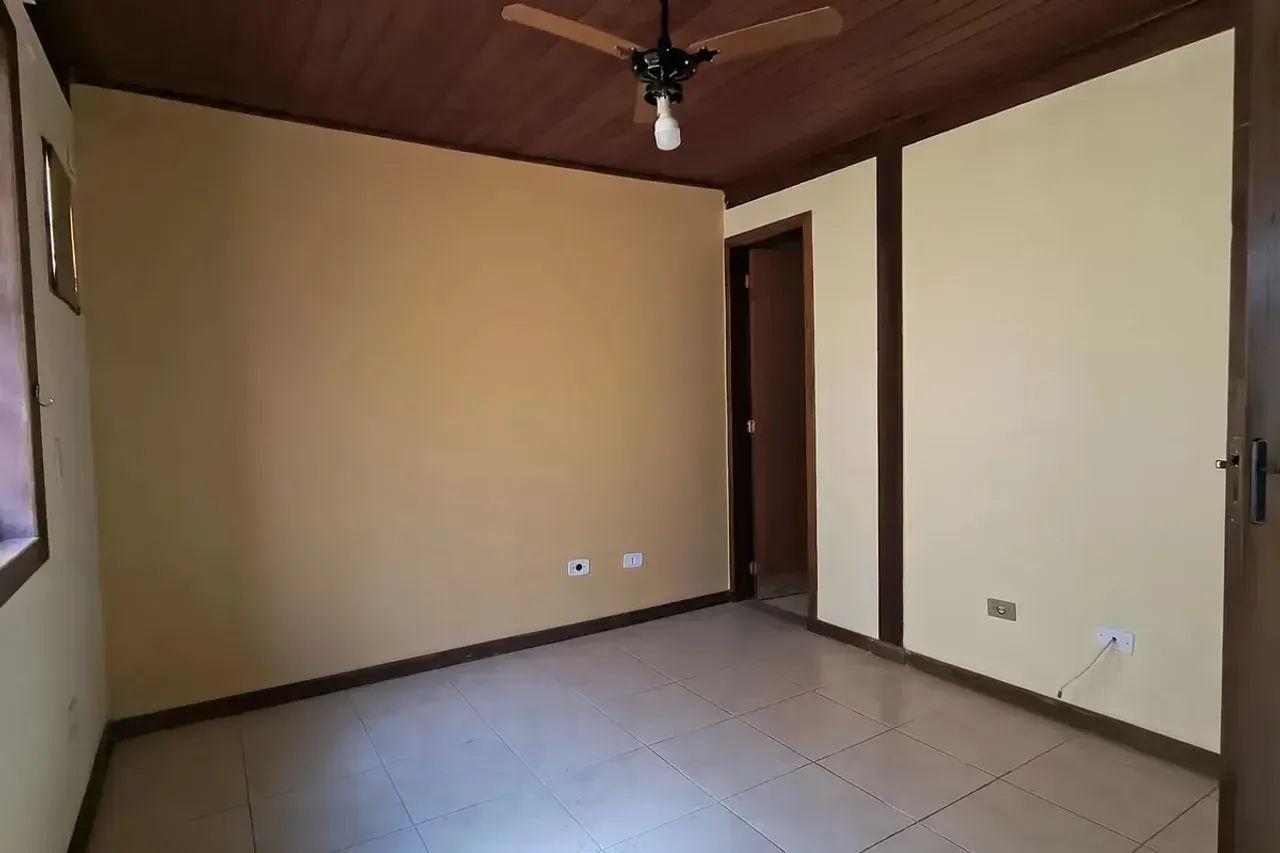 Casa Duplex 160m2 compaoto com 5 quartos - Nova veneza - Vargem pequena - Foto 9