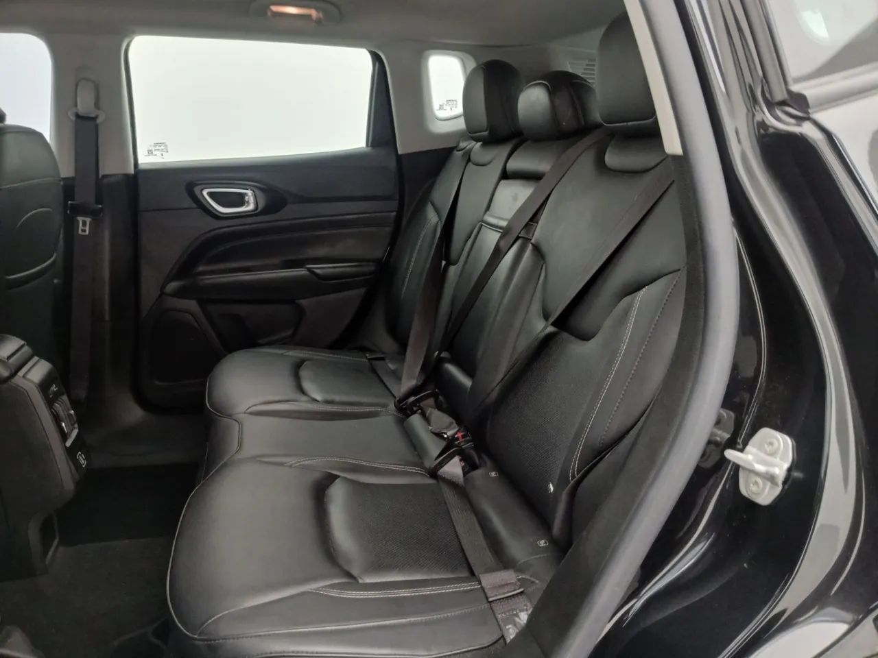 Jeep Compass LONG. T270 1.3 TB 4x2 Flex Aut., foto 17 de 18