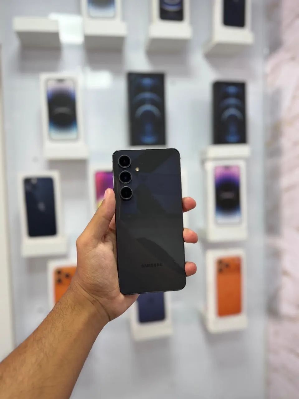 S24 FÉ 128 GB 2.100,00