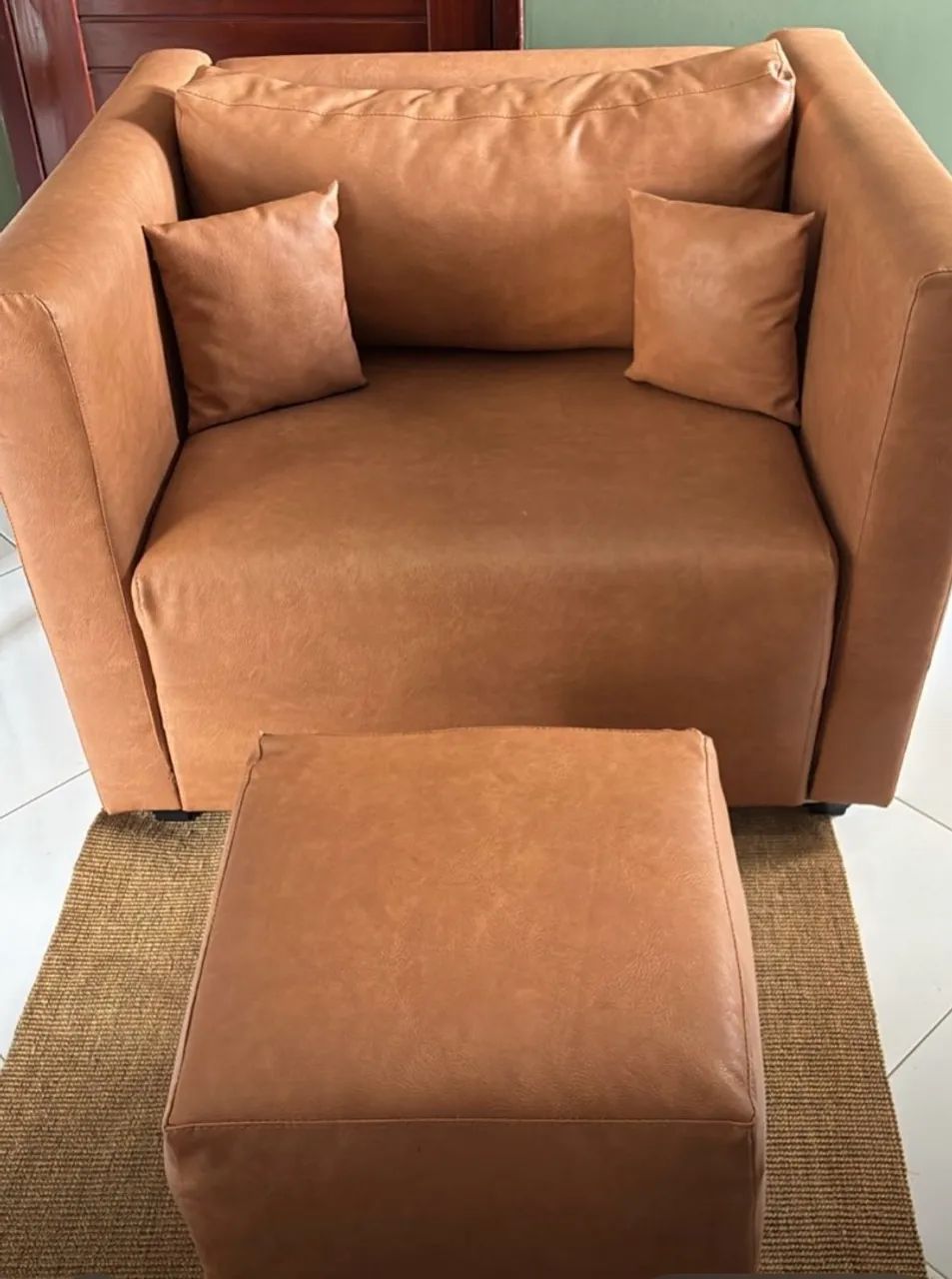 Poltrona de courino