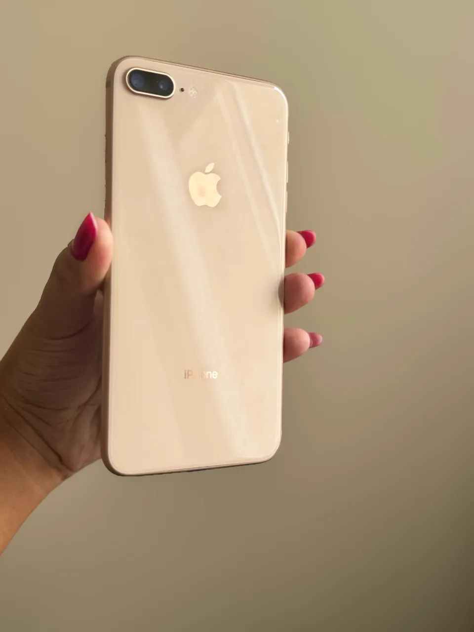 iPhone 8 Plus Gold  - Foto 4