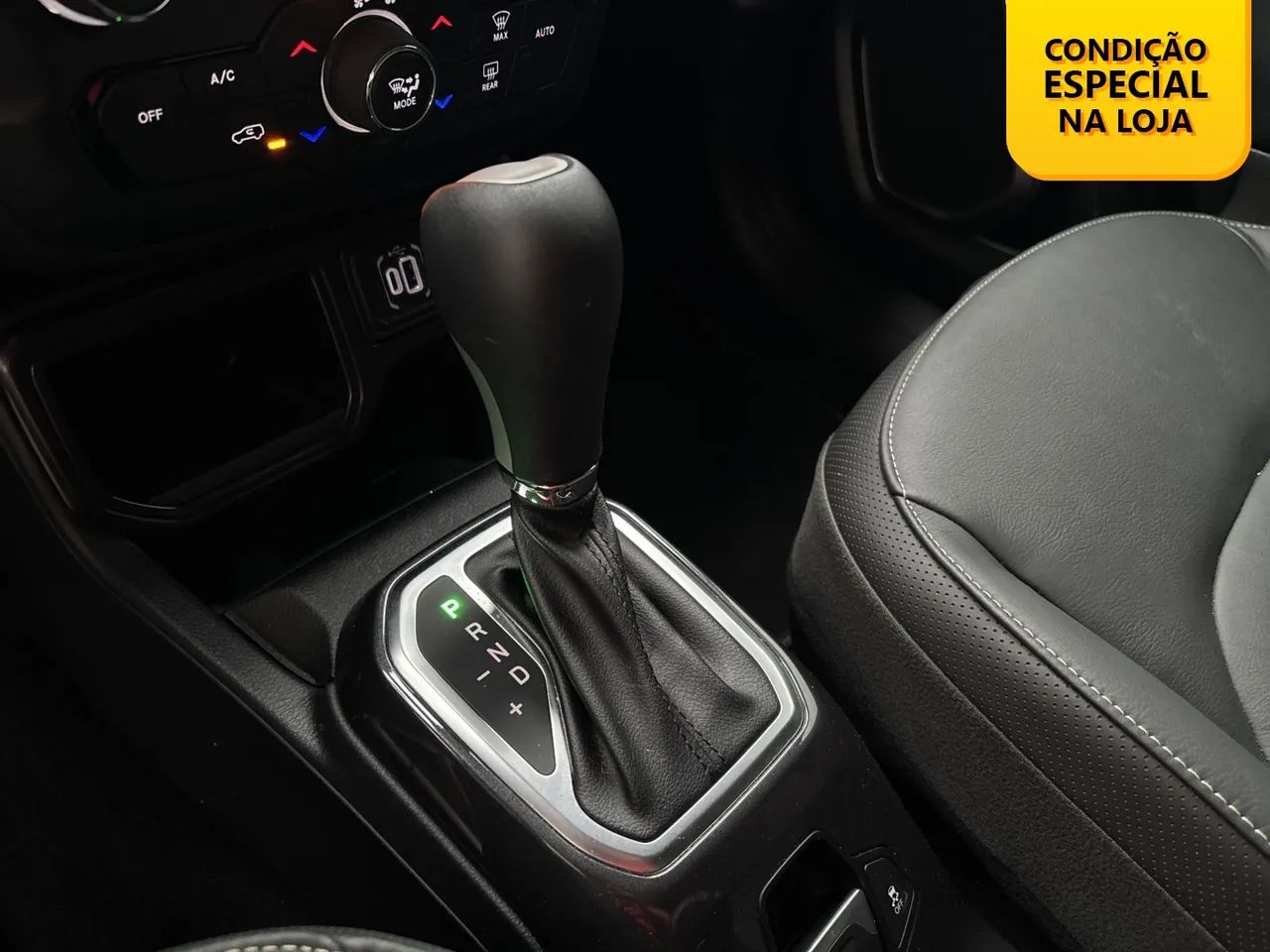 Jeep Renegade Long. T270 1.3 TB 4x2 Flex Aut., foto 15 de 18