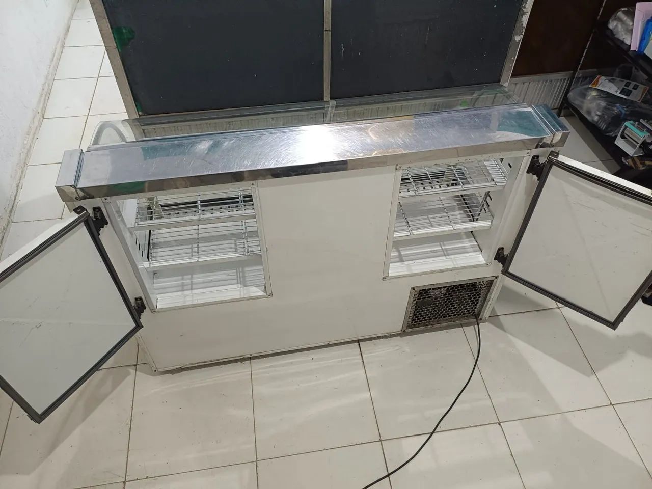 Freezer Ar Forçado para Bolo - Foto 2