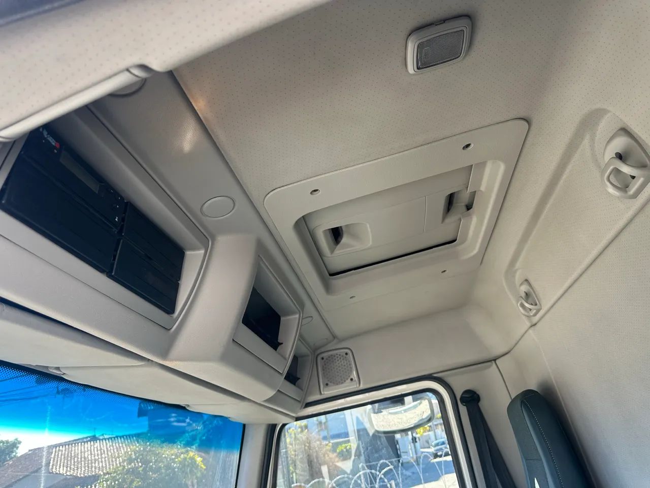 Vw 24-250 constellation bitruck  - Foto 2